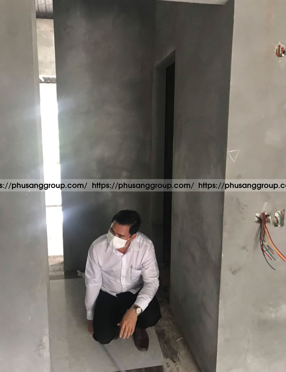 Thi Cong Thiet Ke Cua Va Noi That Nha Anh Luong Hoa Binh 5